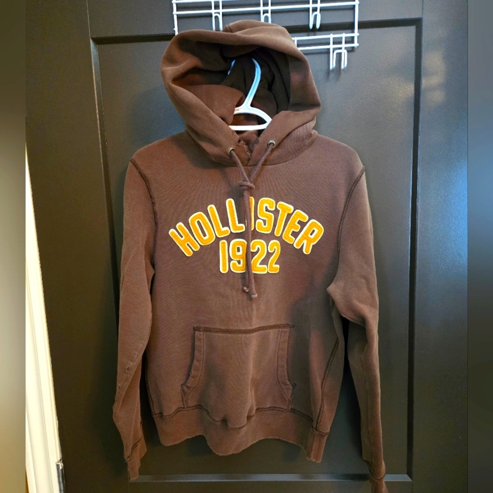 Hollister Brown Sweatshirt Classic Pullover Hoodie